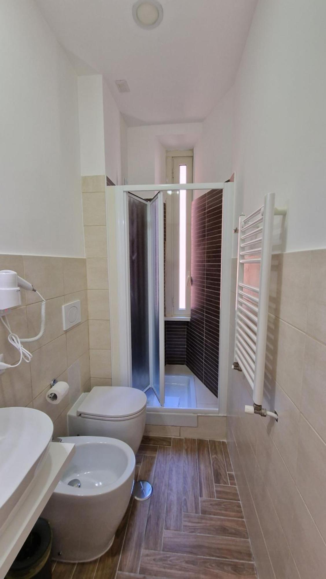 Susy'S Guest House - Room Spagna ローマ エクステリア 写真
